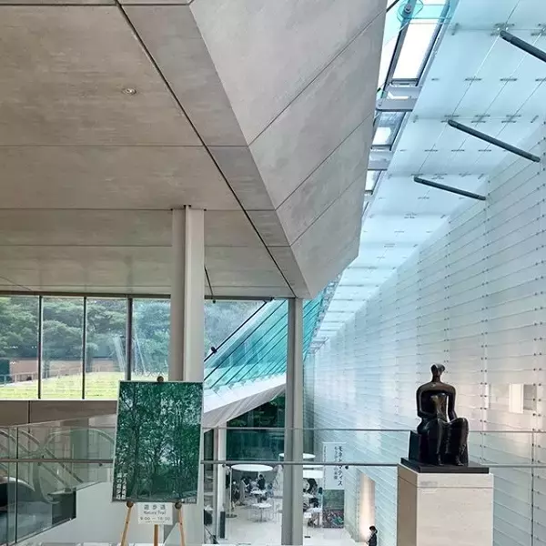 「美術館巡りをする女子が急増中！自然とアートに囲まれて癒される箱根の「インスタ映え美術館」をご紹介♡」の画像