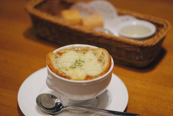 週末は銀座でホテルステイしない？部屋からの眺めが最高の「ザ・ゲートホテル 東京」で贅沢気分を味わって♩