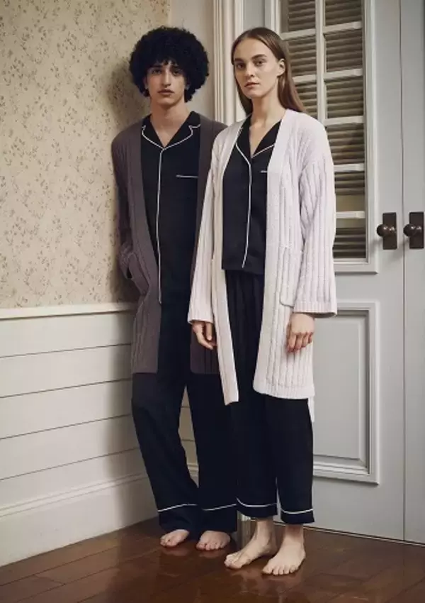 「「SLEEPY SLEEPY」から贅沢なルームウェアが登場♡大切な人と特別なおうち時間を過ごしてみて◎」の画像
