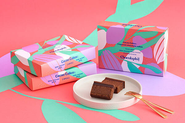 華やかなパッケージも素敵。「ショコラフィル」から3種類のチョコレート菓子を重ねたバレンタインケーキが発売