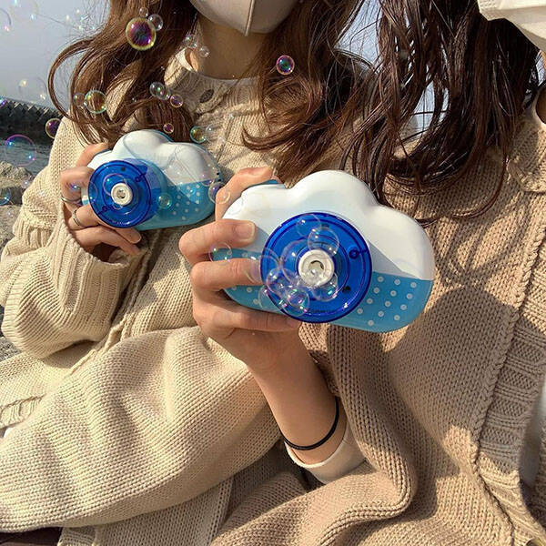 写真は撮れないけど映え 300円で買えるダイソーの バブルカメラ がエモかわいいと話題沸騰中 21年3月29日 エキサイトニュース