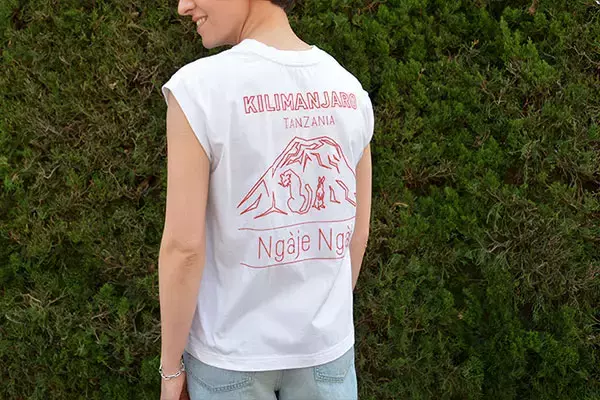 「分かる人には分かる!? あるコミックが元ネタになったmaRket×JOHNBULLのコラボTシャツが気になります」の画像