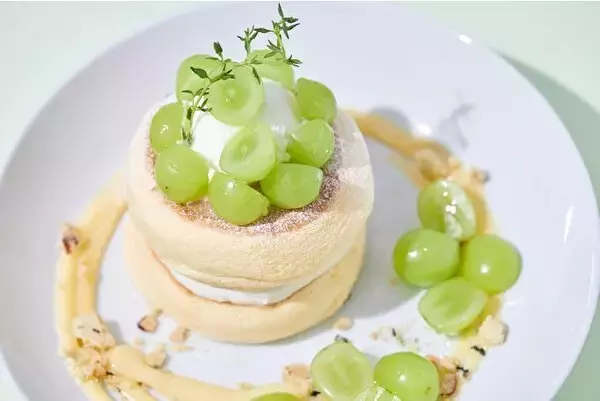 シャインマスカットが主役の愛されパンケーキがお目見え。FLIPPER’Sの最強フェアがついにフィナーレです