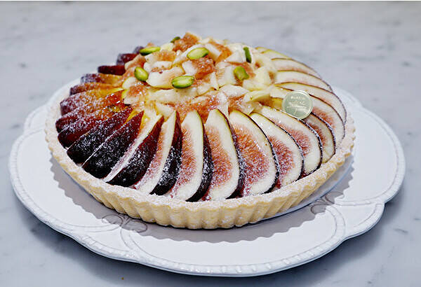 前橋の白井屋ホテルにブルーボトルコーヒーがOPEN。お隣のザ・パティスリーではコラボタルトが楽しめます