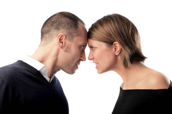 女の勘に狂いはナイ 夫に浮気を問いただして 逆ギレ したらクロな理由 15年5月15日 エキサイトニュース