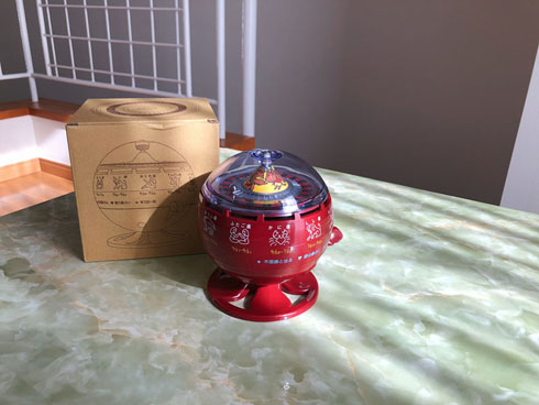 昔の喫茶店で見たおみくじ器が脚光浴びる