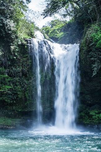 全身マイナスイオンまみれ 夏でも涼しい滝 水辺スポットへ出かけよう 九州 17年7月日 エキサイトニュース