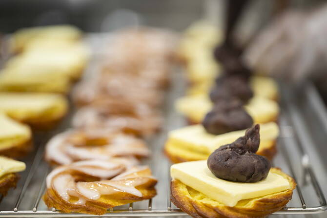 体験型ドーナツ工場 コエ ドーナツ 誕生 メニューも店内もおしゃれすぎた 京都 19年3月30日 エキサイトニュース