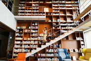 12,000冊に囲まれる「箱根本箱」は最高の癒しの宿だった。きっと「あなただけの出会い」がある。【神奈川】