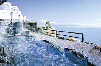 【東海近郊】海・湖・山を一望！露天風呂から絶景が楽しめる「日帰り温泉」おすすめ12選