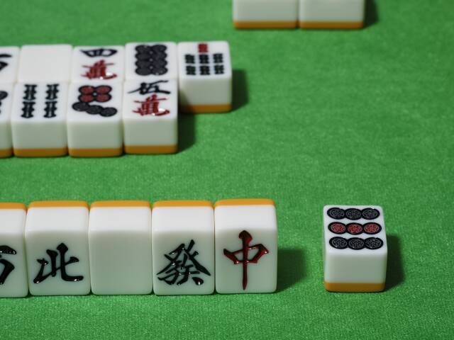 麻雀はどのように日本に受け入れられたのか？明治～昭和の麻雀の歴史をたどる