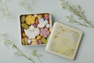 鳩やお花のデザインで華やかに♪自然の美しさを表現した「万平ホテルフラワークッキー缶」がステキ！