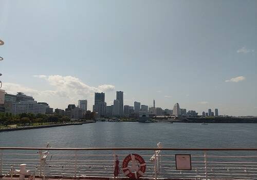 【横浜観光スポット】氷川丸の船内神社「氷川丸神社」に参拝。激戦をくぐり抜けた船歴をたどる