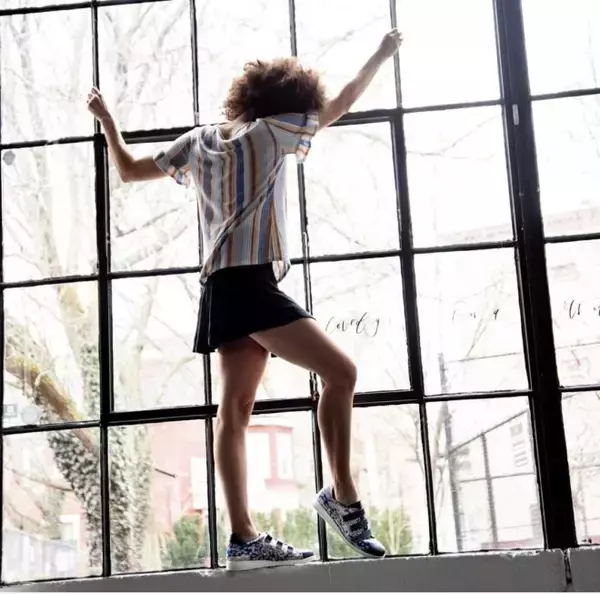 「着物をアップサイクルして誕生した浅草発の国産着物スニーカー「TOKYO KIMONO SHOES」」の画像