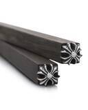 「シルバーアクセサリーの「クロムハーツ」からなんと”お箸”が発売！お値段は3万超え」の画像3