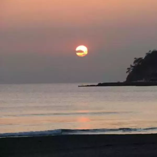 「源実朝と前世の絆が？テイ龍進の演じる宋人・陳和卿とは何者か【鎌倉殿の13人】」の画像