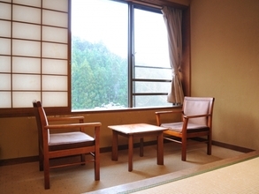 旅館にある“謎の窓際スペース”、その名は「広縁(ひろえん)」定番化されるに至った秘められた歴史