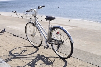 自転車を持つだけで税金？ 昭和まで続いた「自転車税」の意外な歴史と脱税が横行した理由