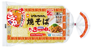 「赤いきつねうどん」の味わい再現！「マルちゃん焼そば」からロングセラー同士のコラボ麺が新発売