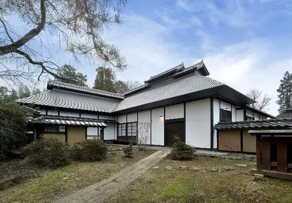 戦国ファン必見の博物館が誕生！武田氏家臣・松田氏に伝わる古文書を、その城館跡の神官屋敷で公開