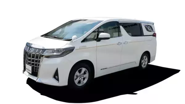 「これが霊柩車！？宮型ではないニュータイプな霊柩車「プレミアムフュージョン」を光岡自動車が発売」の画像
