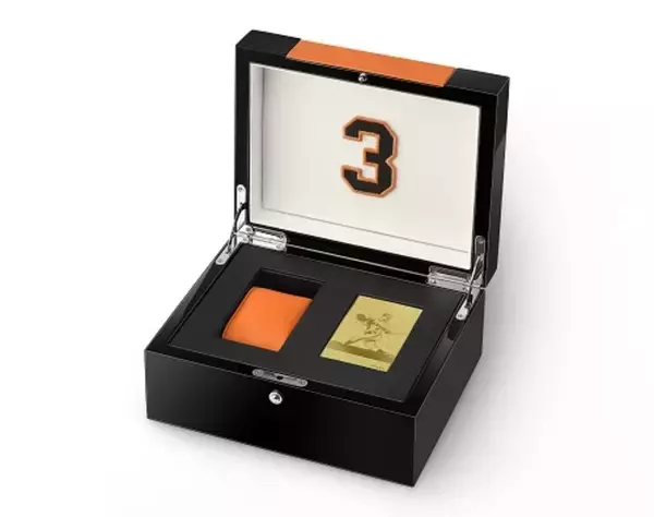 「ながしまーーっ！G-SHOCKからMr.ジャイアンツ長嶋茂雄のシグネチャーモデルが新発売！」の画像