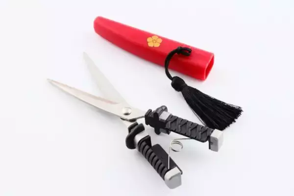 「戦国武将の愛刀を再現！日本刀ペーパーナイフに遂に明智光秀モデル登場」の画像