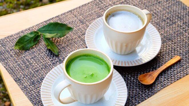 お湯を注ぐとドロンしちゃう♡抹茶・ほうじ茶を使用した「ねこ忍茶カプチーノ」が可愛すぎるよ！