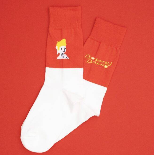 弥勒菩薩 如来 百済観音をイメージしたpopで可愛い 仏像靴下 が新発売 21年4月日 エキサイトニュース 弥勒菩薩 如来 百済観音をイメージしたpopで可愛い 仏像靴下 が新発売 21年4月日 エキサイトニュース