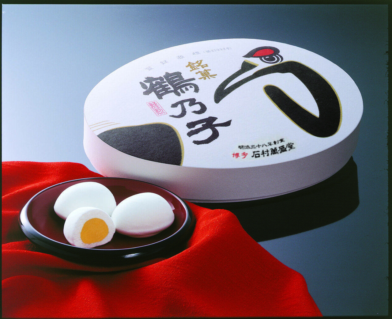 雪見だいふく誕生のヒントになった銘菓「鶴乃子」と「雪見だいふく」が40年越しの夢コラボ商品を発売！