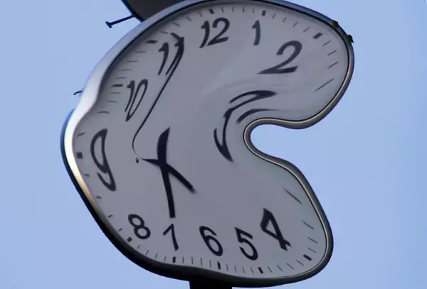 「日本文学はピカソに先んじていた！？『和泉式部日記』とシュールレアリスムの関係」の画像