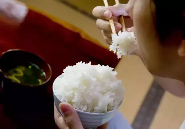 「平家の落武者伝説がここにも…高知県に伝わる300年以上の奇祭「早飯食い」とは？」の画像