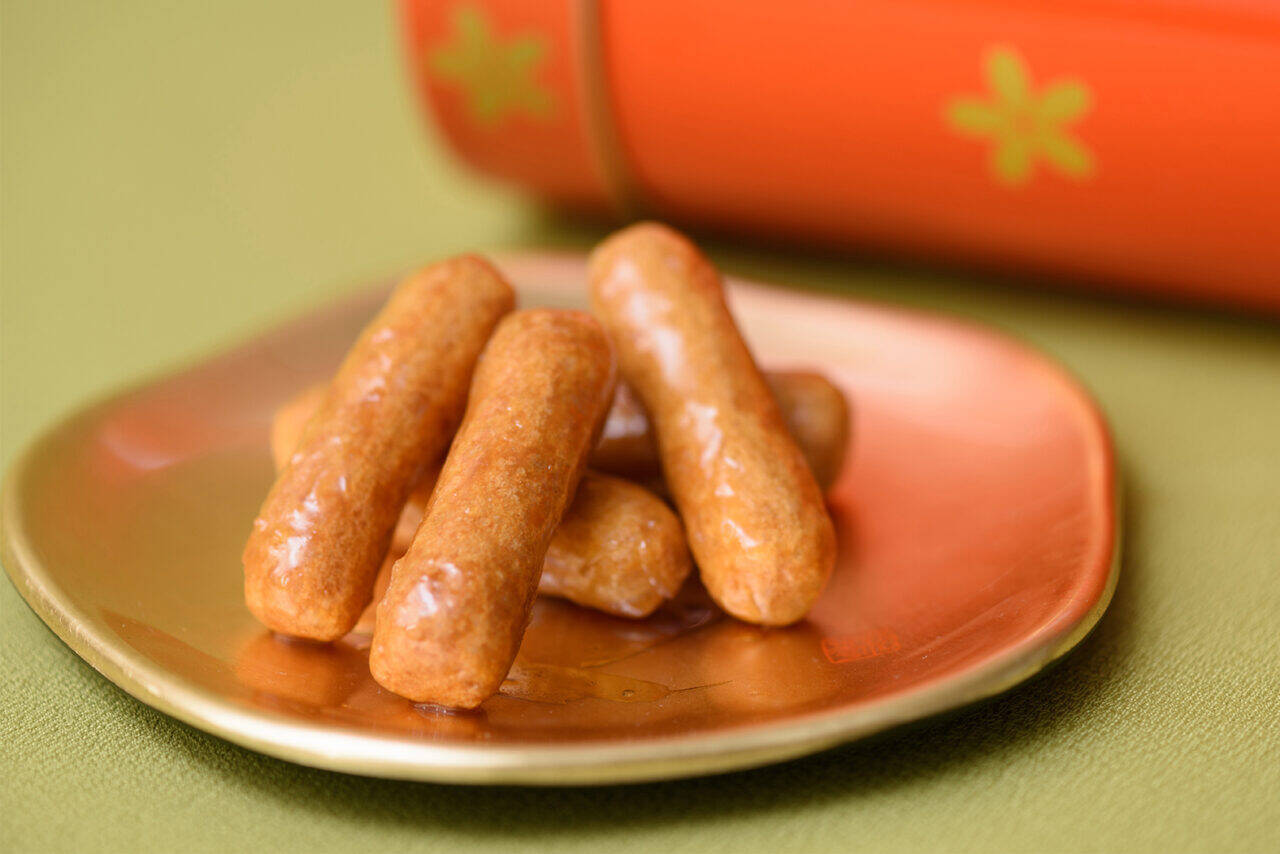 「ゆしま花月」のかりんとうに、2022年の干支「寅」をモチーフにした着物柄パッケージ登場