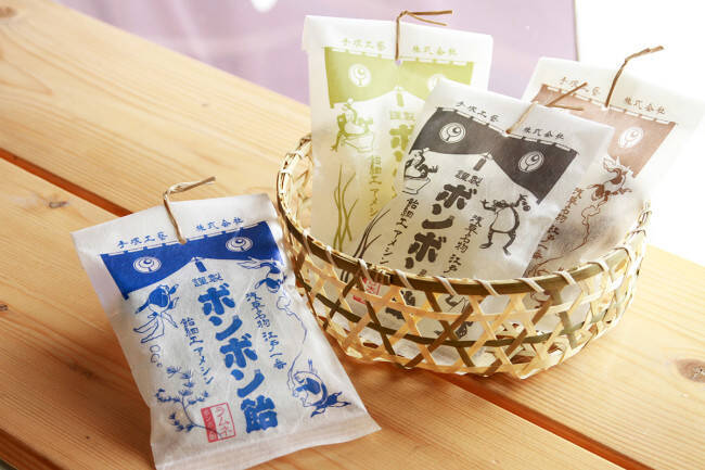 金魚の飴細工でおなじみのアメシンがソラマチ店をオープン！限定商品うちわ飴が素敵