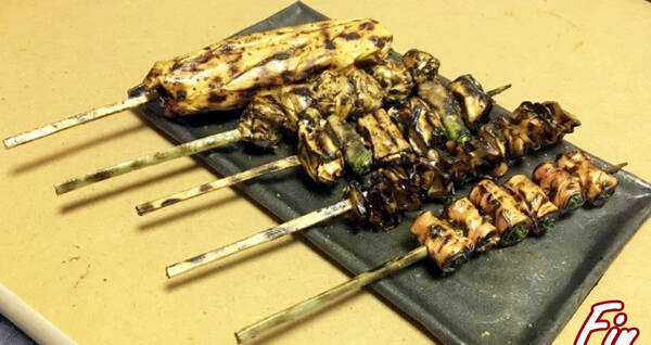 マジかこれ 紙で作られた焼き鳥がホンモノにしか見えないレベル しかも香り付きw 16年12月22日 エキサイトニュース