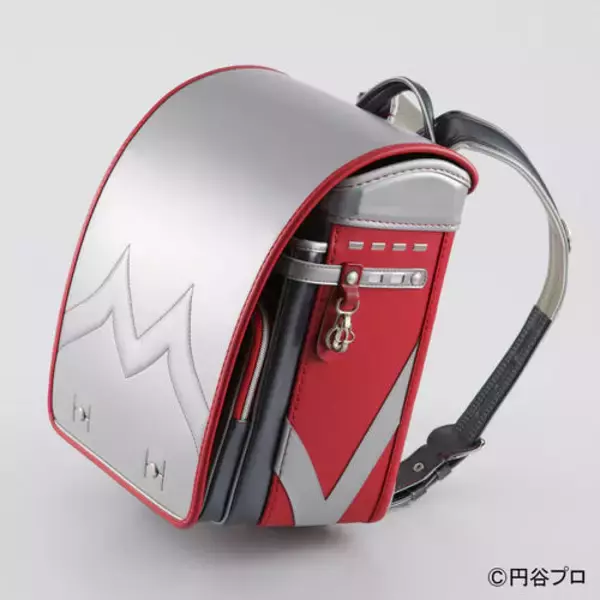 「レッド＆シルバーの配色！ウルトラセブンをイメージしたランドセルが78点限定で発売」の画像