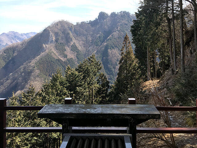 山伏と一緒に登山！有名パワースポット「秩父・三峯神社」の登拝ご利益ツアー