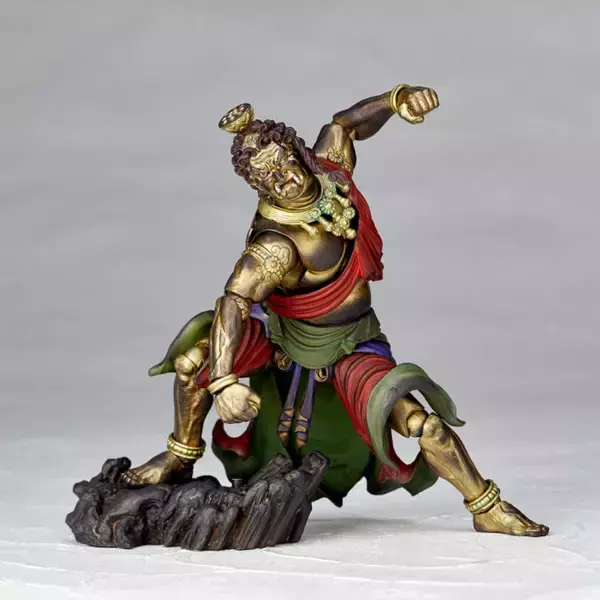 「この威風堂々とした立ち姿！秘仏とされる金色不動明王が可動式フィギュアで登場」の画像