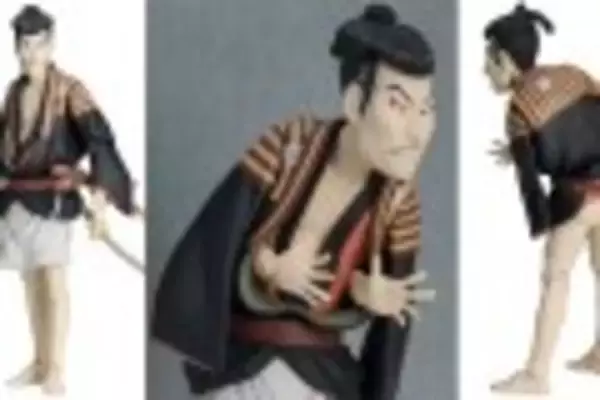 「日本の伝統芸能には欠かせない裏方「黒衣」がなんと可動式フィギュアで登場！」の画像