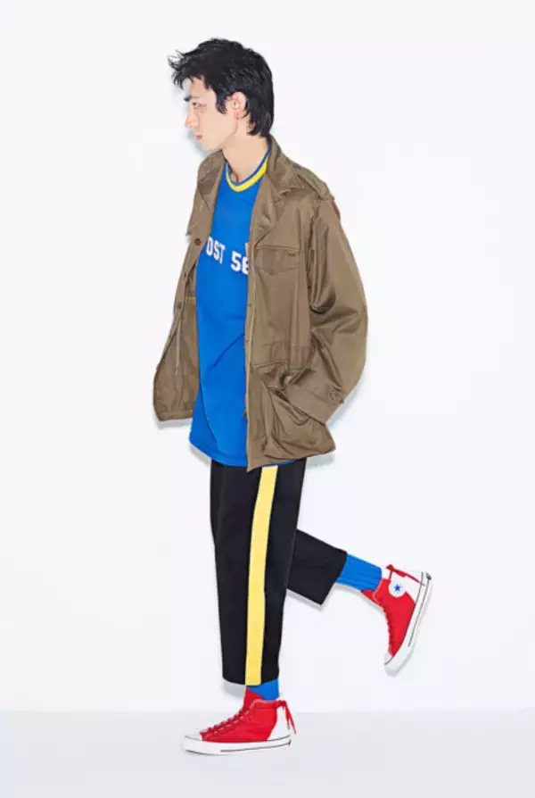 「日の丸コンバース！日本国旗を大胆にデザインしたオールスター「ALL STAR 100 HNMR HI」登場」の画像