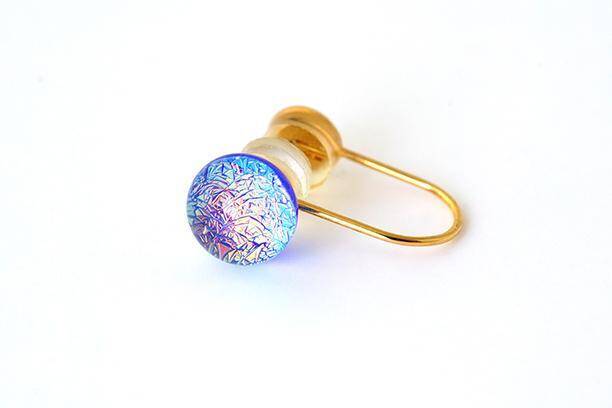 ちはやぶる…百人一首の歌をイメージした京ガラスのイヤリングが素敵！