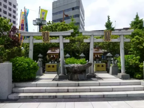 「鬢付け油が買える？なんと土俵の土がもらえた！？知って得する大相撲の豆知識を一気に紹介」の画像