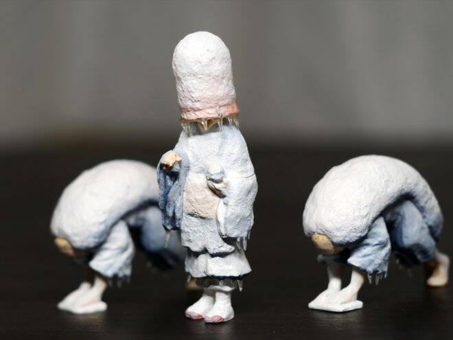 オモシロすぎでしょ（笑）謎すぎるミニフィギュア「氷河期の僧侶」の想像を超える完成度の高さよ！