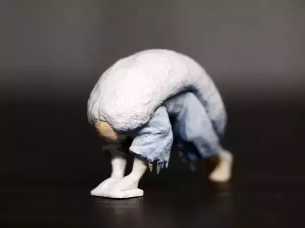 「オモシロすぎでしょ（笑）謎すぎるミニフィギュア「氷河期の僧侶」の想像を超える完成度の高さよ！」の画像