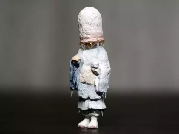 「オモシロすぎでしょ（笑）謎すぎるミニフィギュア「氷河期の僧侶」の想像を超える完成度の高さよ！」の画像