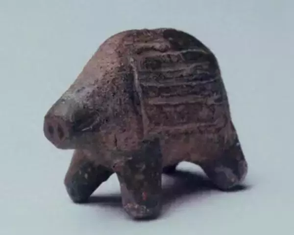 「可愛すぎるよ♡2019年の干支・猪を表現した縄文〜弥生時代のキャワワな動物土偶たち！」の画像