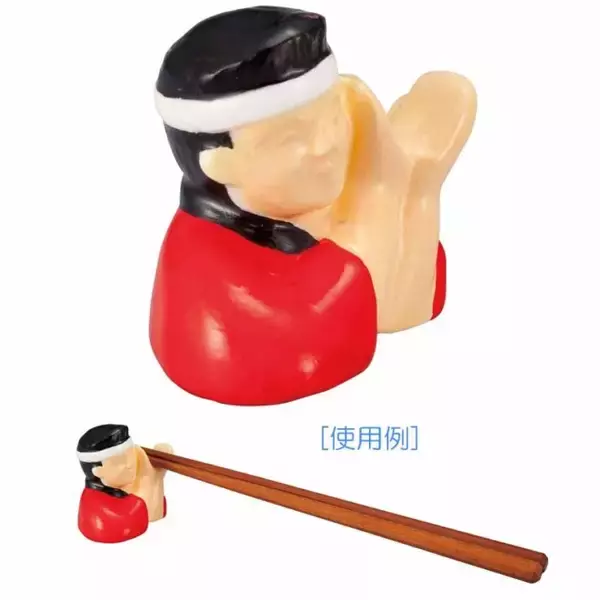 「先っぽ当たってるって（笑）真剣白刃取りに挑む侍がモチーフの「サムライ箸置き」が可愛いぞ」の画像