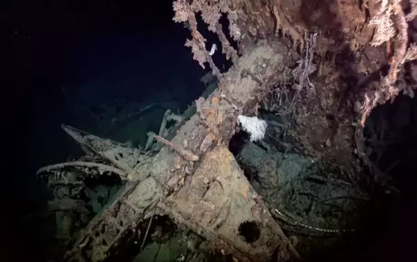 「【映像】昭和18年に撃沈された旧日本軍の軽巡洋艦「神通」が海底で発見される！」の画像