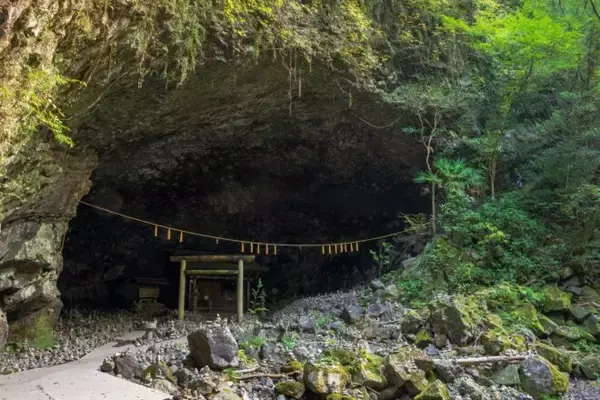 「「楽しい」は「手伸ばし」から？日本神話に起源を持つポジティブな日本語」の画像