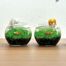 猫と金魚の愛らしい情景がモチーフの水草栽培キット「じゃれ猫水草鉢」が発売。